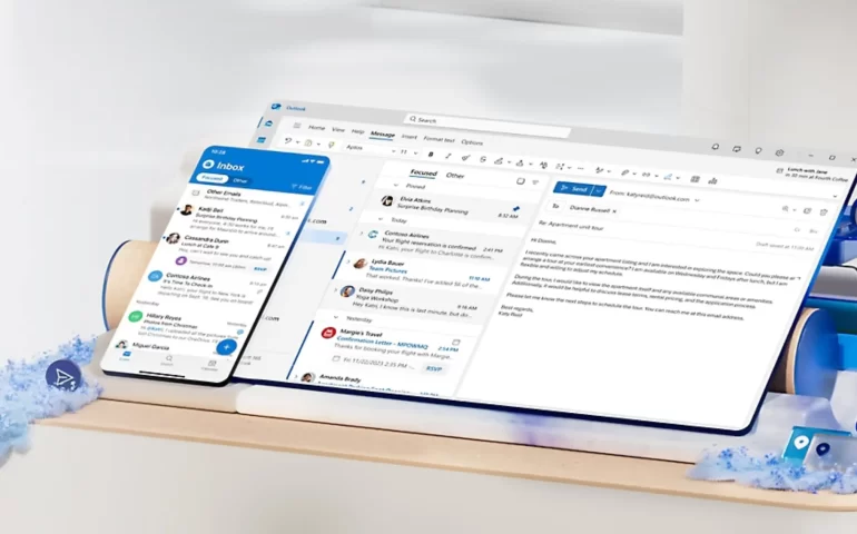 Showing email view on laptop and mobile through flowix website
